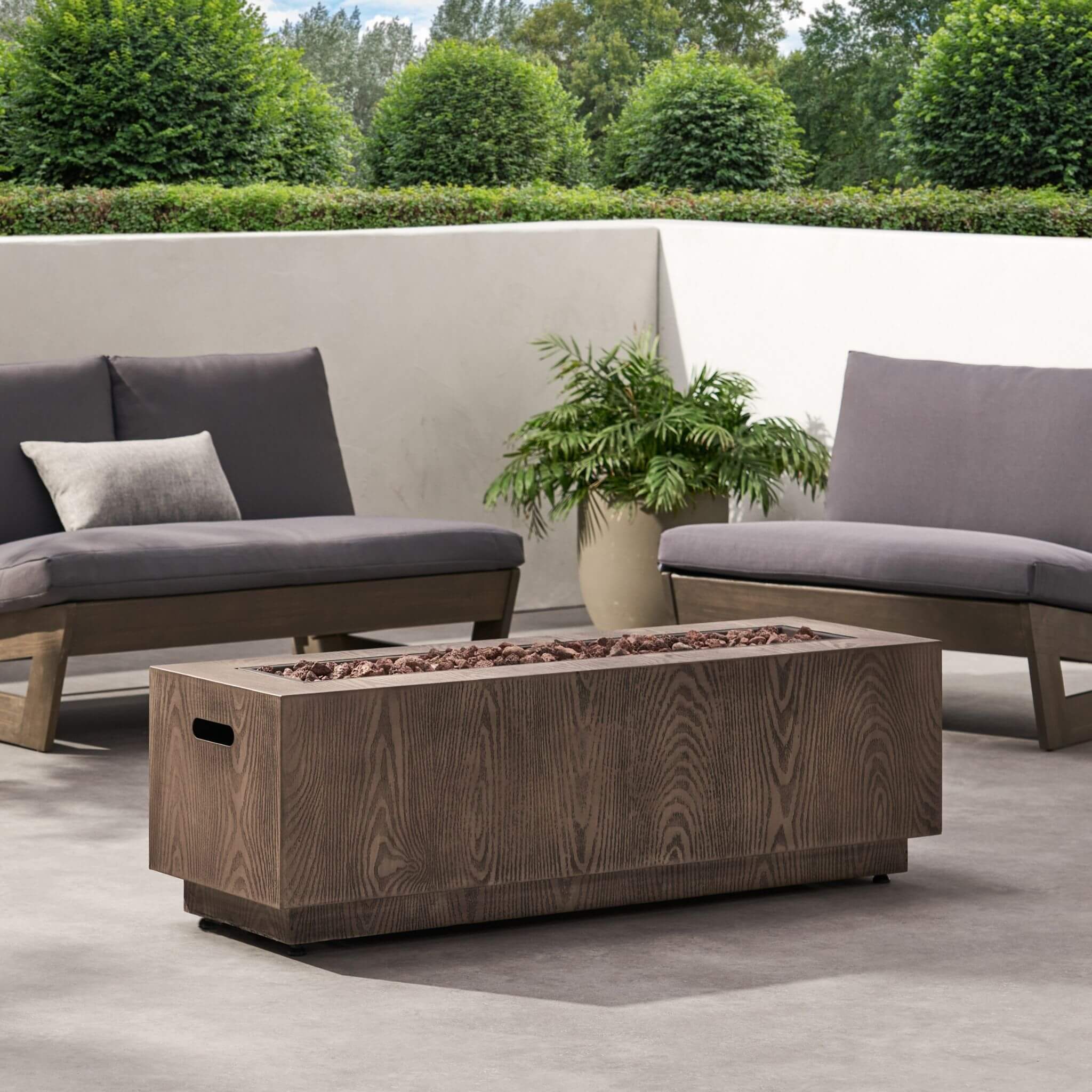 Alora 48-Inch Modern 50K BTU Outdoor Rectangular Propane Gas Fire Pit With Lava Rocks (SAK82521)